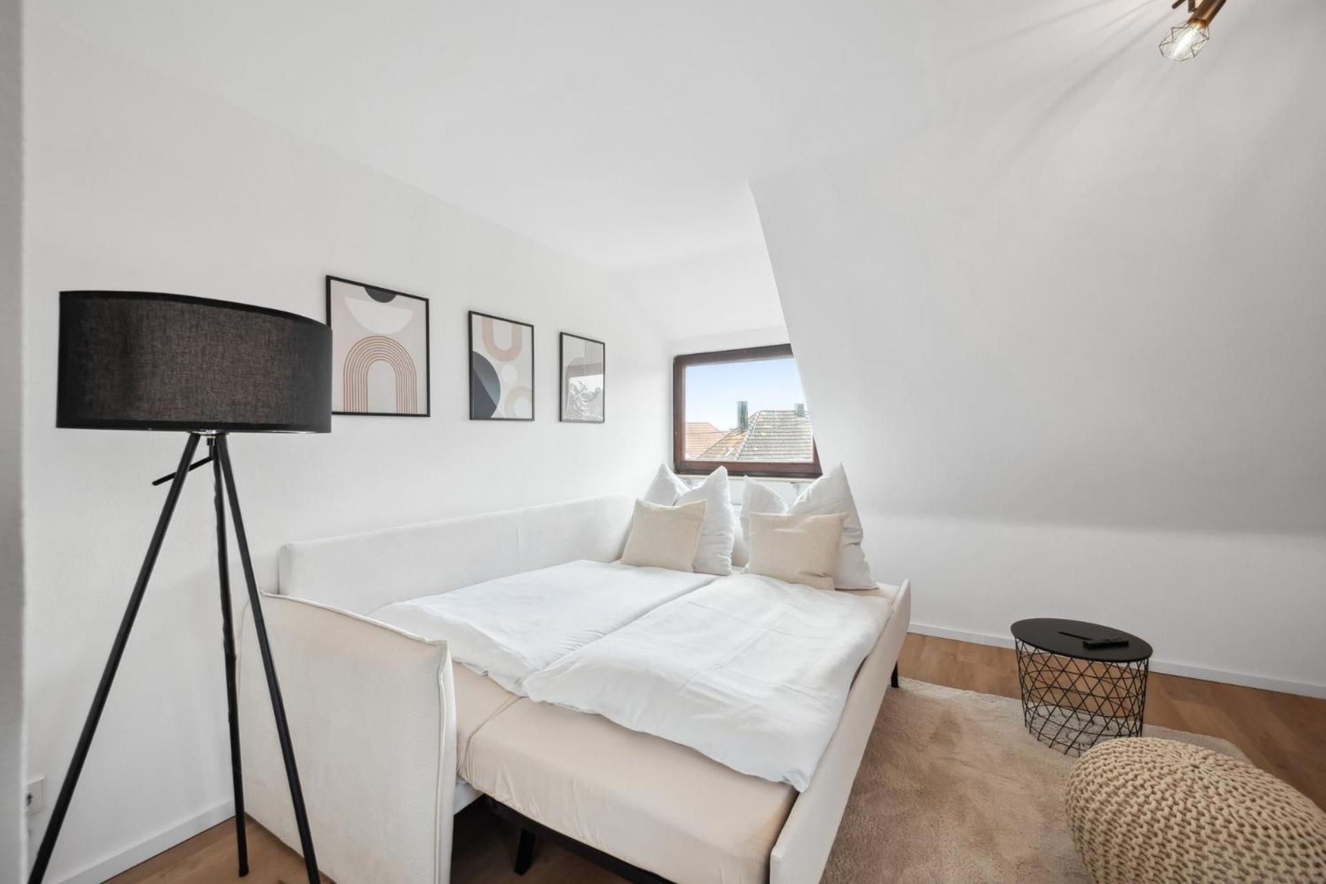 לודוויגסבורג Malu Rooms - Top Lage, Kostenloser Parkplatz, Klima, Netflix, 24H Checkin מראה חיצוני תמונה